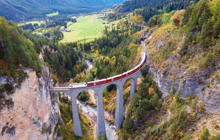 Niet een foto van de trein, maar wel van het mooiste stukje van het spoor!