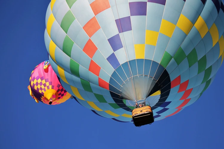 Bij heel veel mensen staat het op de bucketlist; het maken van een luchtballonvaart.