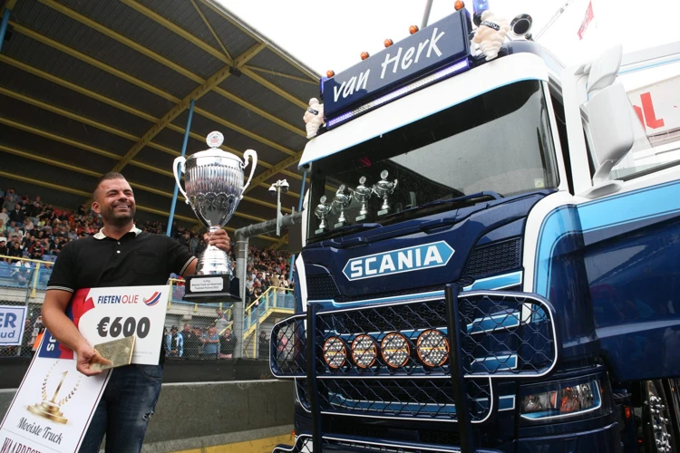 Robert van Herk heeft de mooiste truck van Nederland