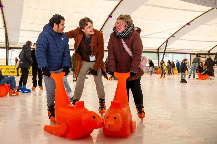 Het werd een middag vol kleine stapjes, grote glimlachen en hartverwarmende momenten.