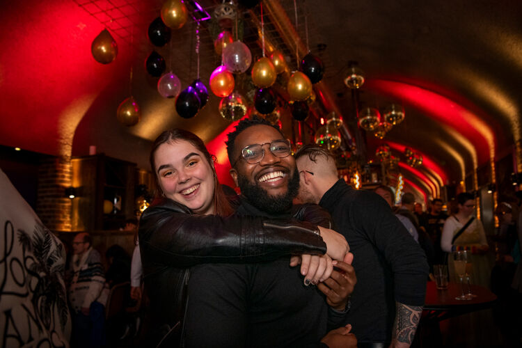 Met ABCDate en ABCMaatje kan je veilig en onder begeleiding contact maken met nieuwe mensen.