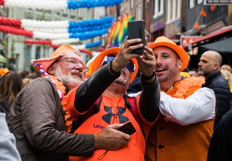 Op Koningsdag is het hele land oranje!