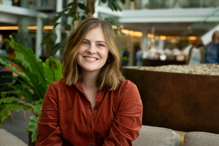 Merel: “Als mensen beter begrijpen wat belastingaangifte is, durven ze ook sneller hulp te vragen.”