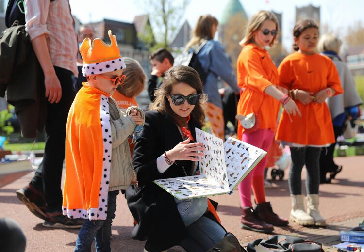 Op Koningsdag is het hele land oranje!