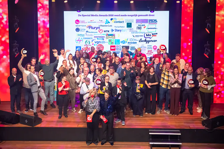Alle winnaars en andere gasten vieren samen de Special Media Awards 2026 in Hilversum.