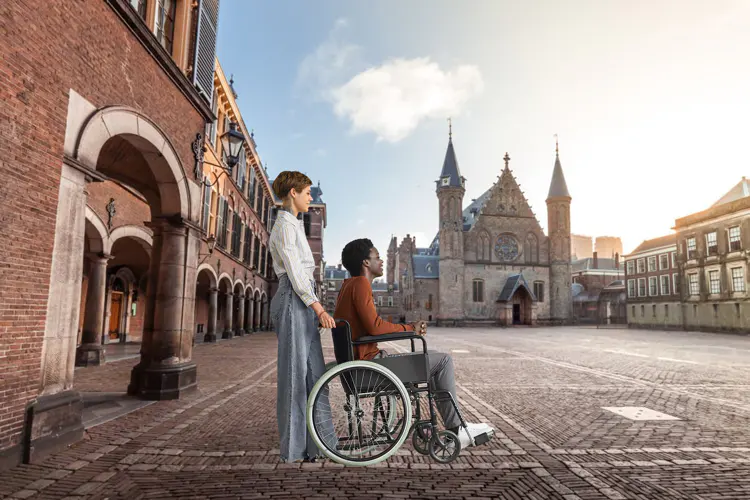 Vanaf 1904 wordt de Troonrede normaal in de Ridderzaal op het Binnenhof in Den Haag voorgelezen.