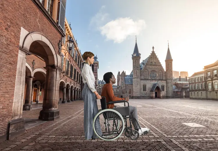Vanaf 1904 wordt de Troonrede normaal in de Ridderzaal op het Binnenhof in Den Haag voorgelezen.