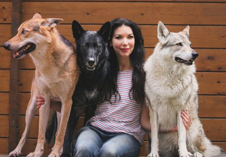Judith Visser woont samen met haar honden en schrijft haar boeken in stilte. Dan kan ze het beste nadenken.