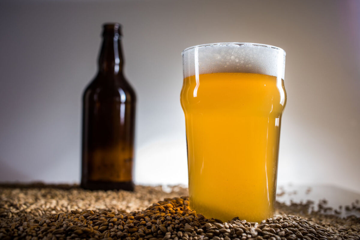 Wat maakt blond bier nou blond?