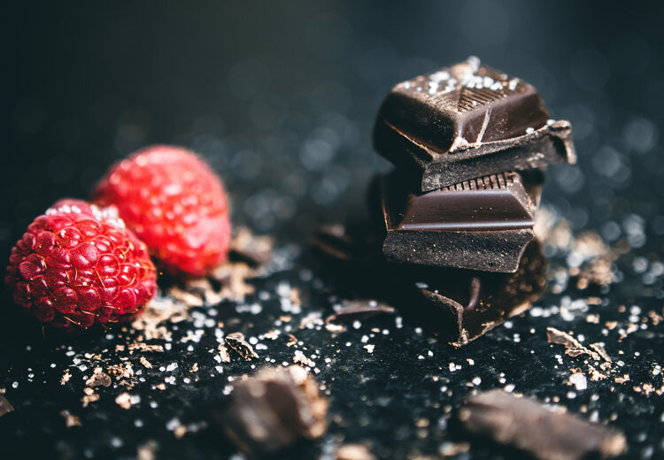 Chocolade maakt je slimmer, alerter en geeft je een goed humeur.