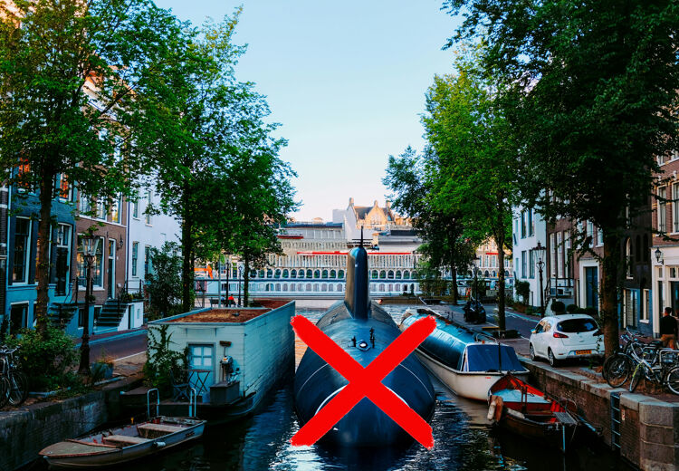 Oorlog is een gewapende strijd tussen landen. Als groepen binnen een land met elkaar vechten, heet dat burgeroorlog.