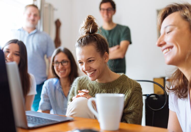 Na een korte cursus mag je de laptop van Steffie houden.