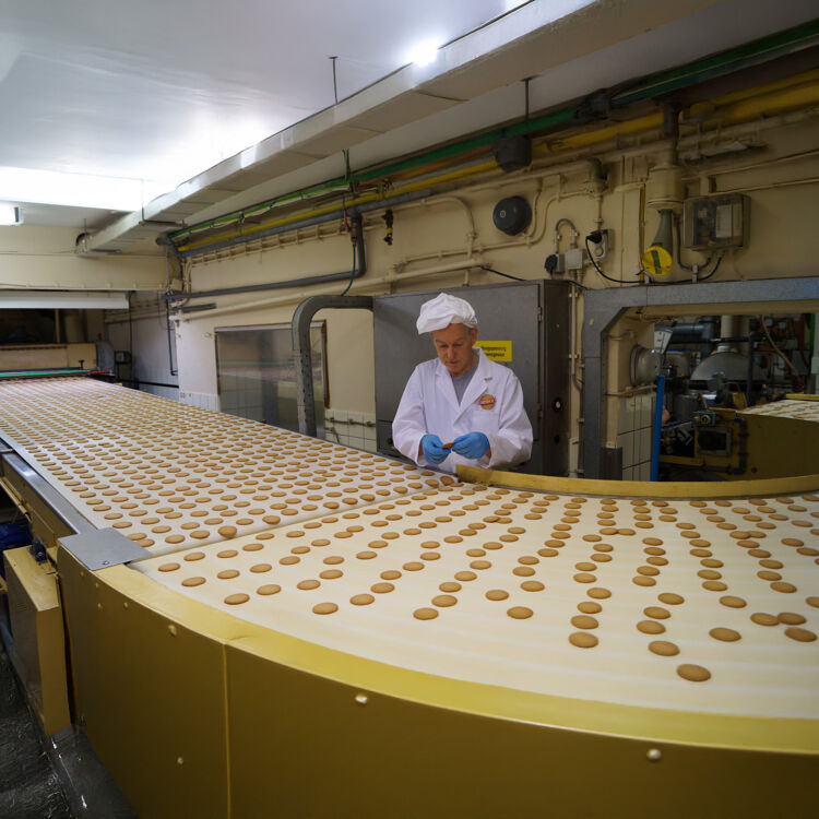 Wist je dat Punselie koekjes meer dan 150 jaar oud zijn en zelfs in het vliegtuig werden geserveerd?