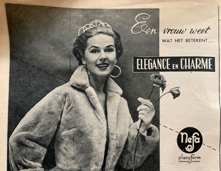 Reclame voor maandverband uit de jaren vijftig. Het product zelf wordt niet genoemd.
