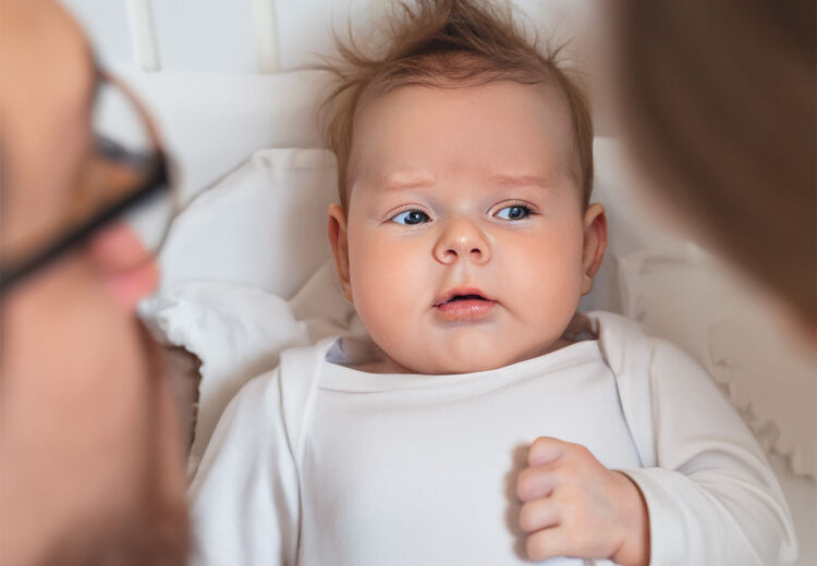 In sommige culturen krijgt een baby pas later een naam, bijvoorbeeld na een ceremonie of als duidelijk wordt wat voor kind het is.