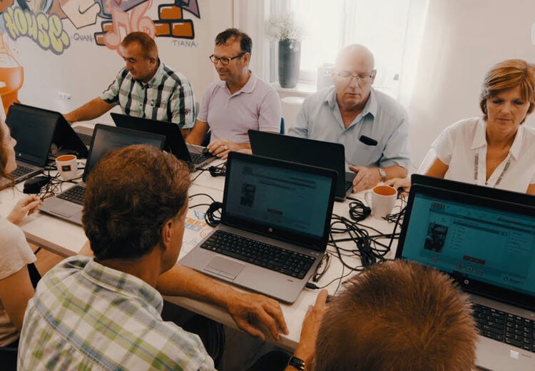 Steffie en Oefenen.nl werken al heel lang samen. Ze vullen elkaar mooi aan.