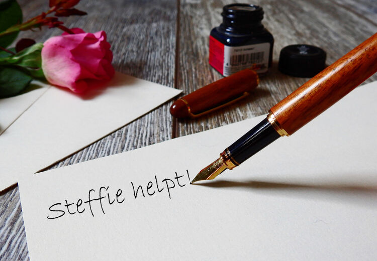 Netjes schrijven met een vulpen.