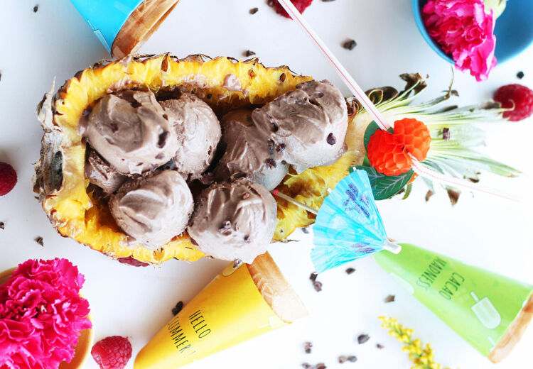 90 procent van de Nederlanders smikkelt weleens een ijsje. Jaarlijks eten we gemiddeld zelfs zo'n 8 liter per persoon.