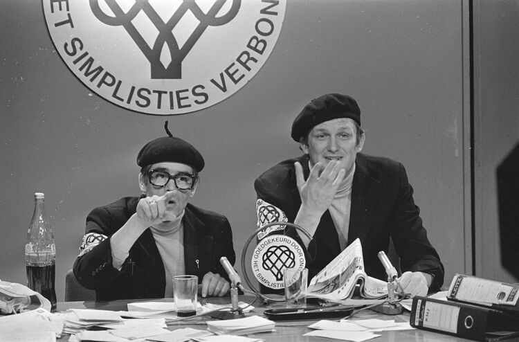 Opname van de show van het Symplistisch Verbond.