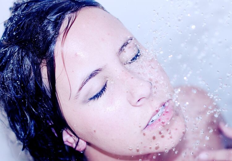 Neem een warme douche voor het slapen gaan.