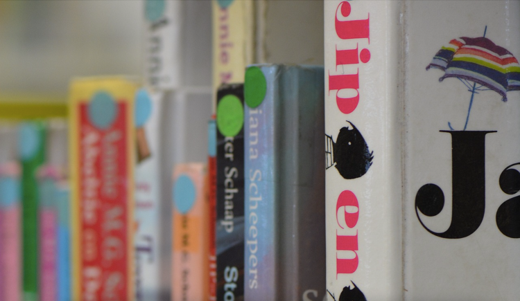 Een van de beroemdste boeken van Annie M.G. Schmidt is Jip en Janneke