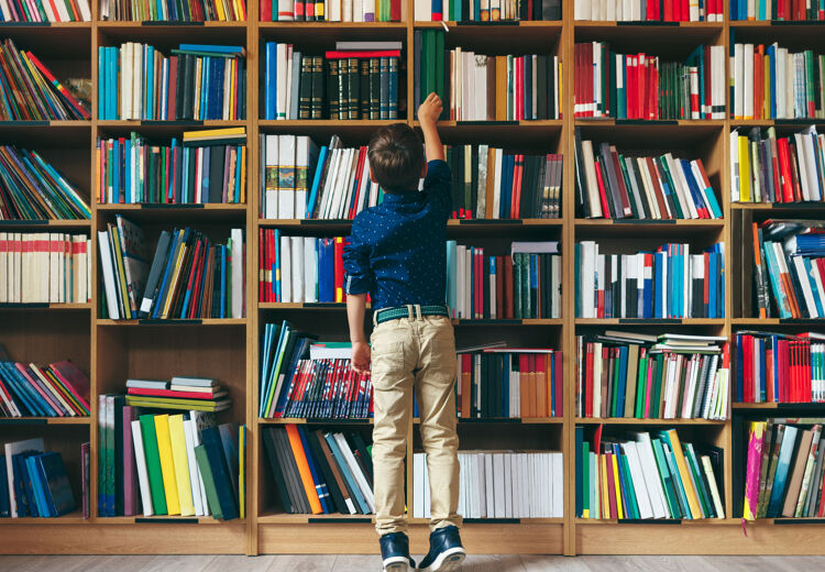 Door het boek in de bieb achter te laten, werd het een hit