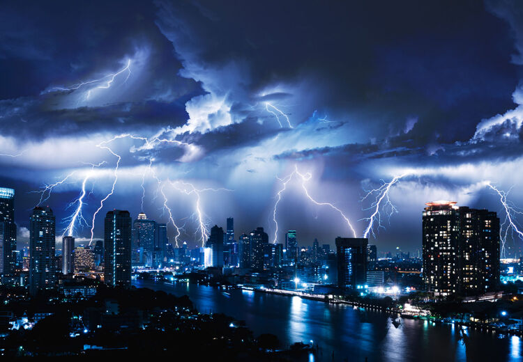 De langste bliksemflits ooit gemeten was 768 kilometer lang.