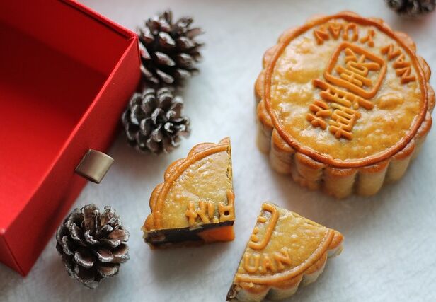 Op de 15de dag van de 8ste maand van de Chinese maandkalender wordt het Maanfestival gevierd.