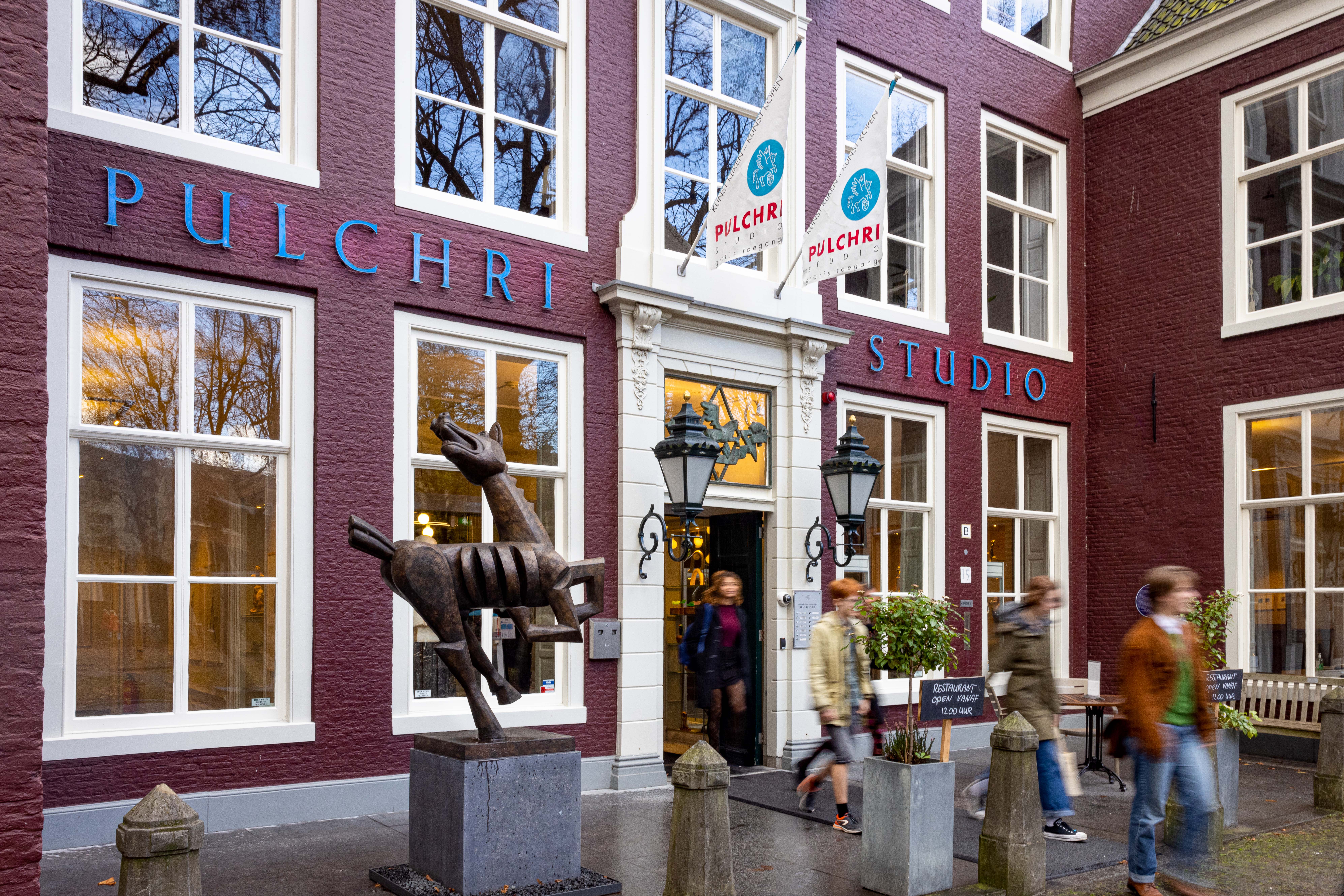 Stemmen in Pulchri Studio